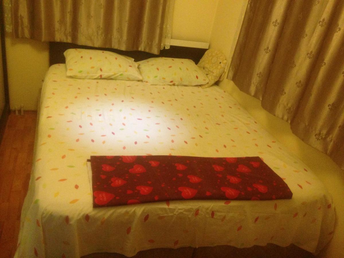 4 Persons Flat House - Cheap Homestay Sleeping Place Apartment