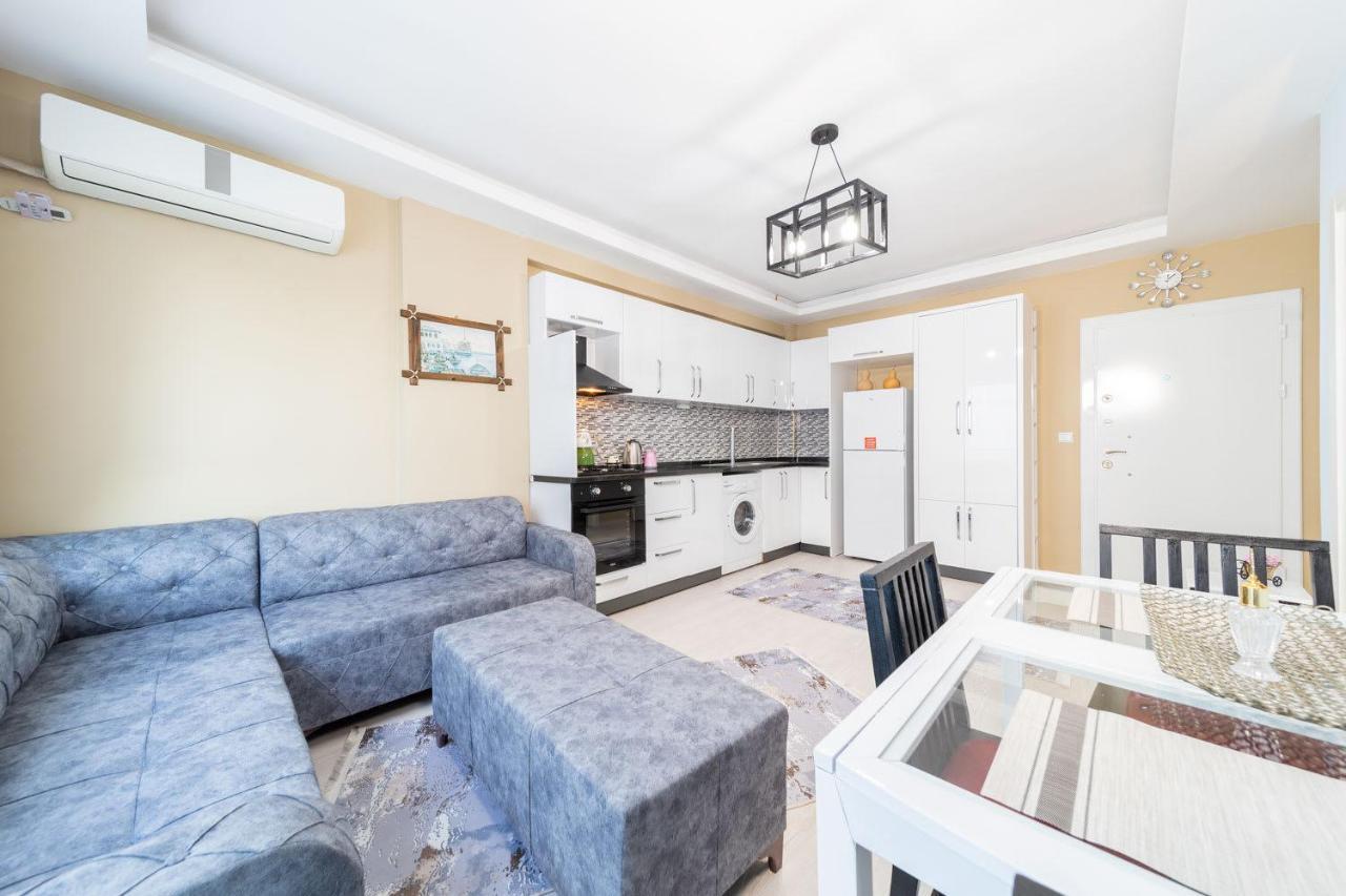Endly Flat Close To Beach In Konyaslijk Apartment *