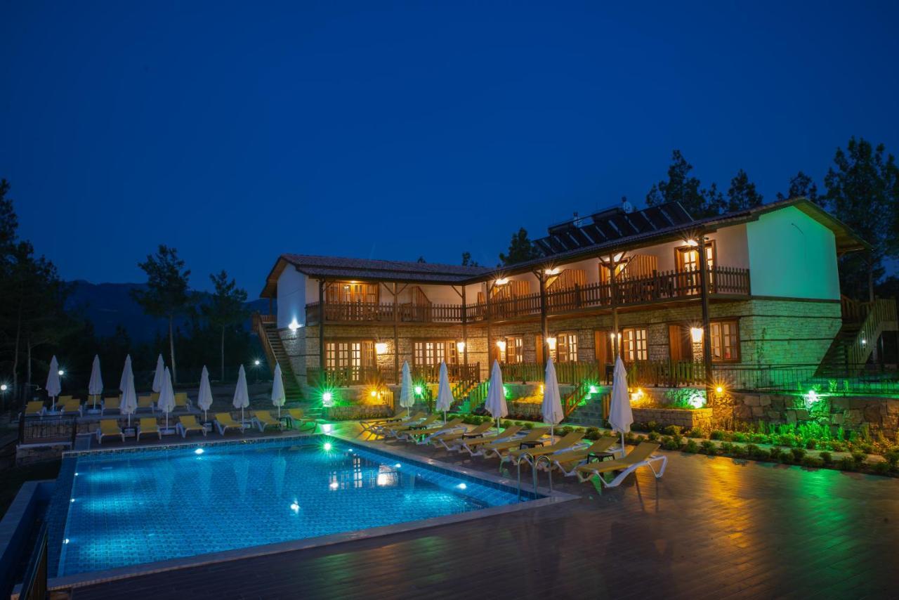 Maison Hill Otel *