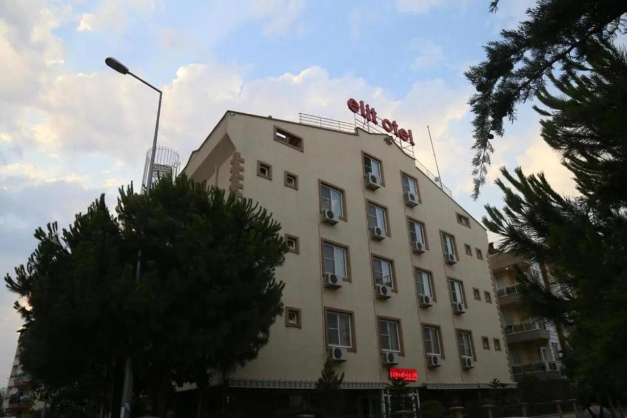 Elit Hotel *
