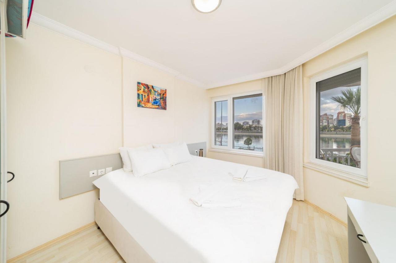 Lovely With Shared Pool In Konyaalti Apartment *