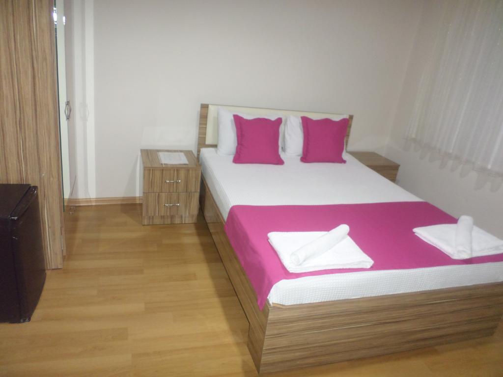 Eliz Otel 2*