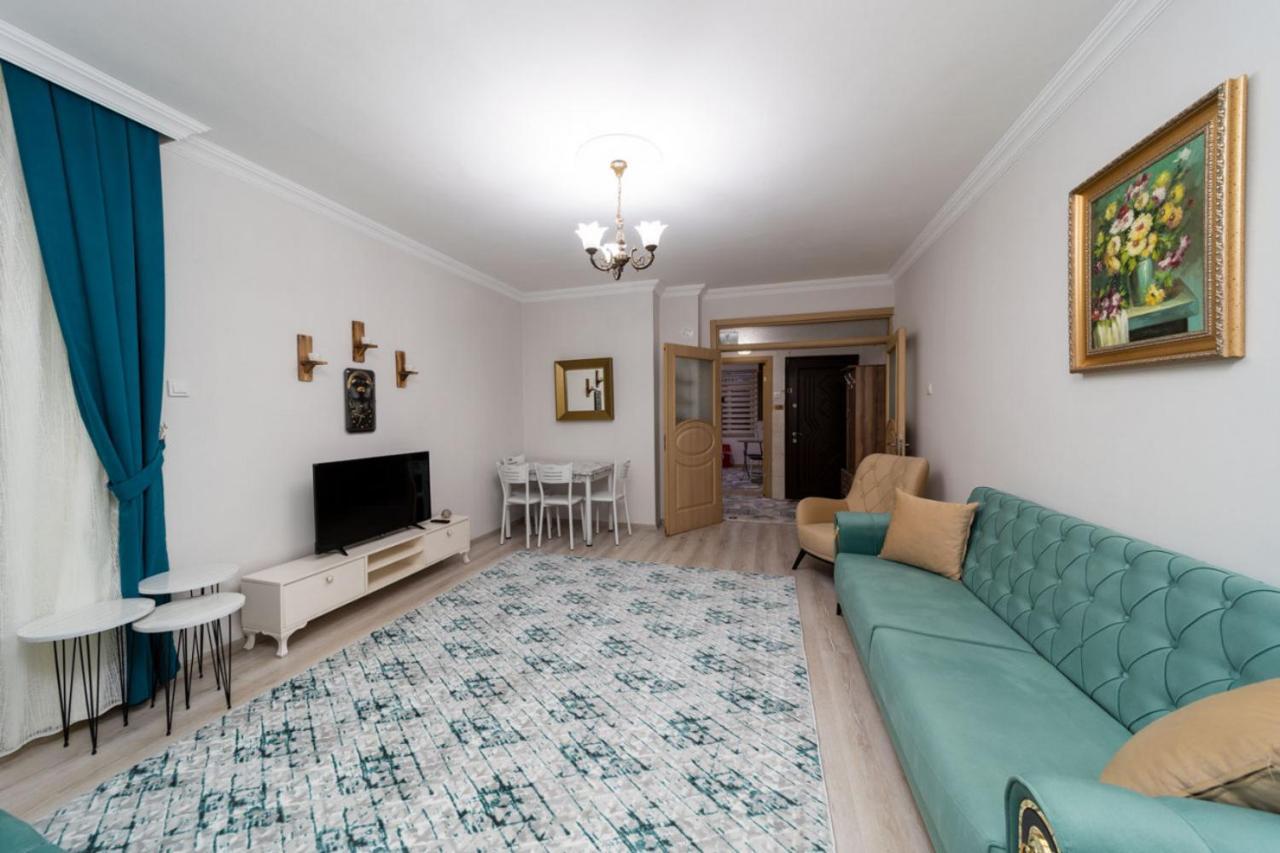 Apartment Pleasant Flat With Balcony In Kaleici