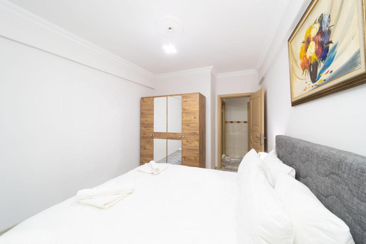 Apartment Pleasant Flat With Balcony In Kaleici Antalya