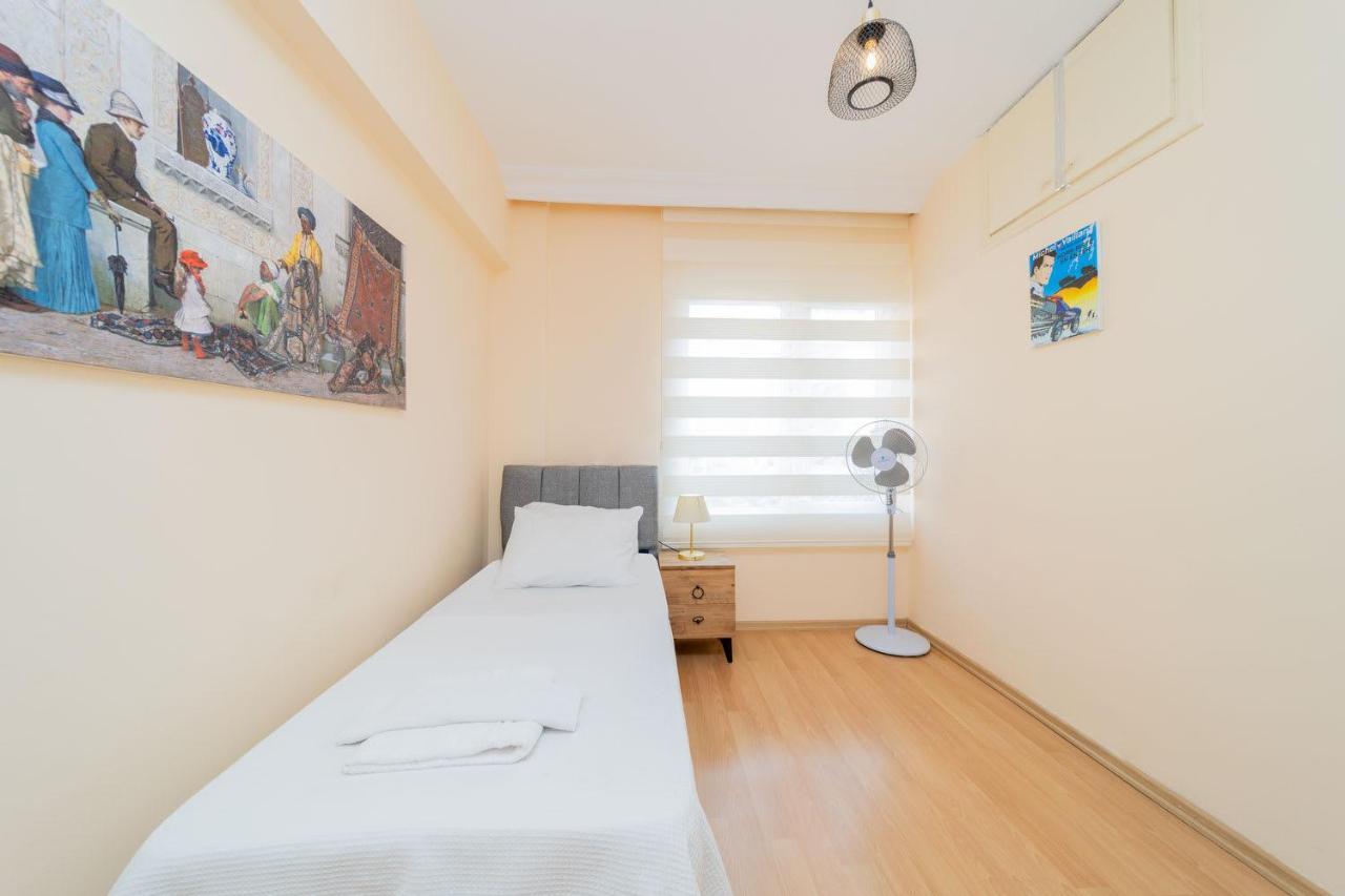 Cozy Flat With Balcony 5 Min To Konyaalti Apartment