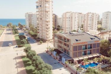 Laren Seaside & Hotel 4*