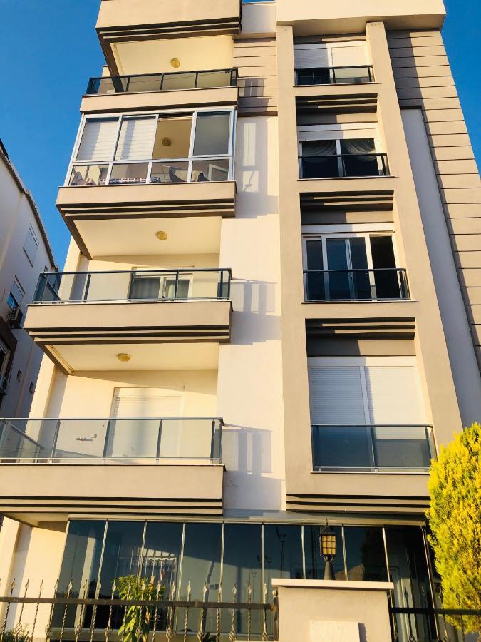 Apartment Modern Comfy Cozy And Sunny Flat In Muratpasa *