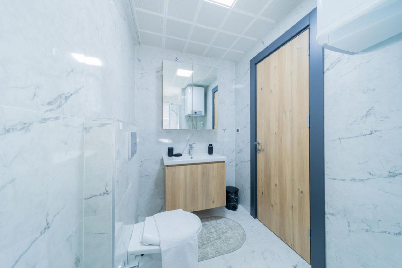 Remarkable Flat With Shared Pool In Kepez Apartment