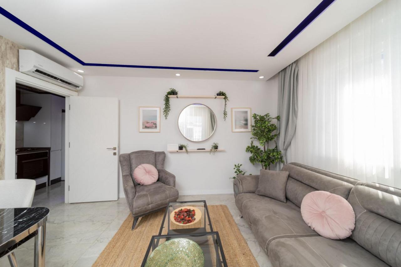 Apartment Modern Flat Near Beach In