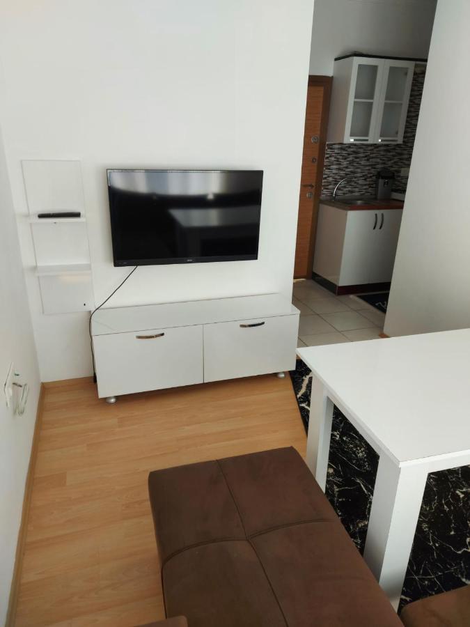 Apartment Kampus Apart 3 *