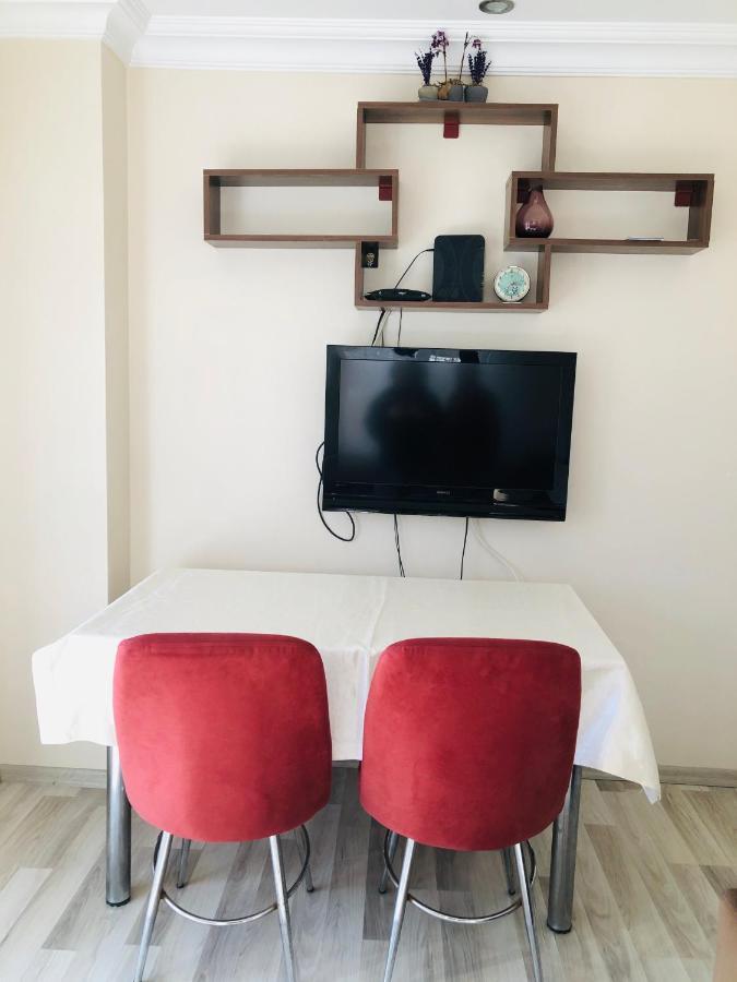 Modern Comfy Cozy And Sunny Flat In Muratpasa