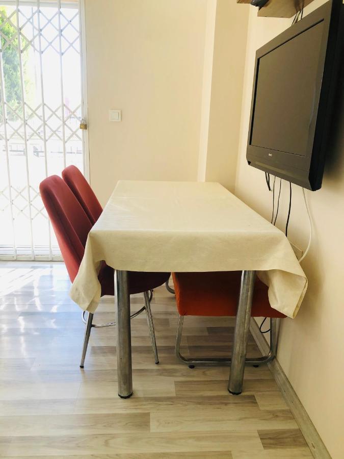Modern Comfy Cozy And Sunny Flat In Muratpasa