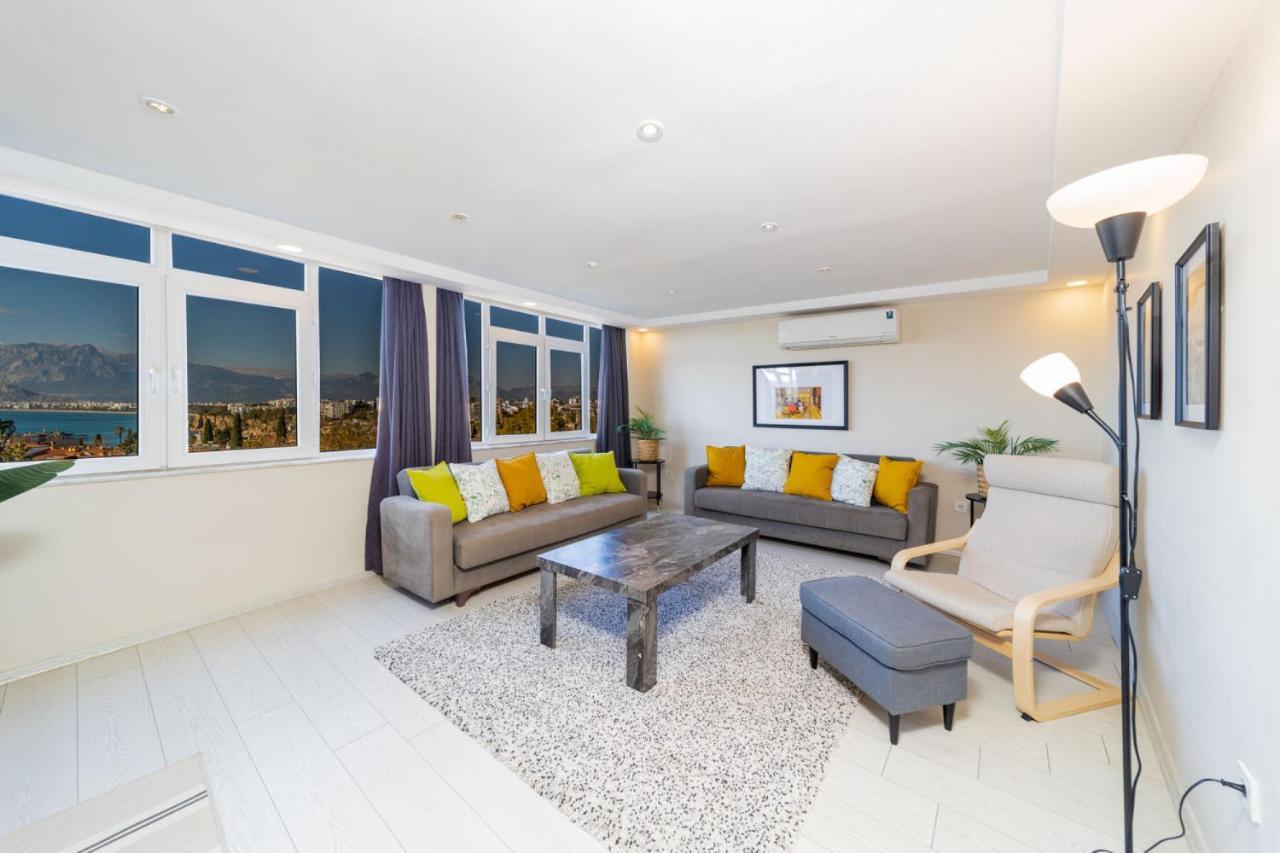Superb Flat Near Hadrian's Gate Daire *