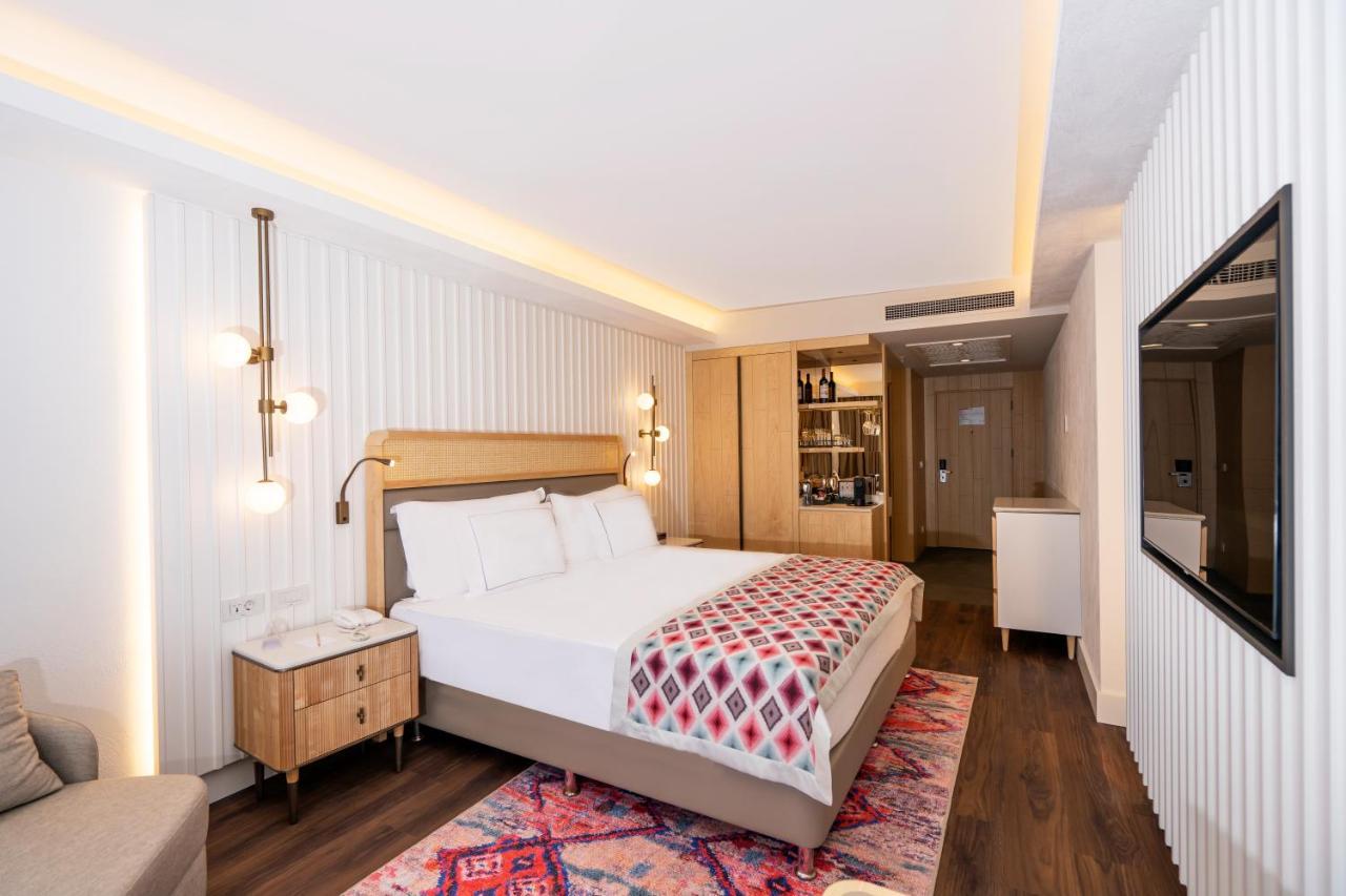 Resort Lara Barut Collection 5*