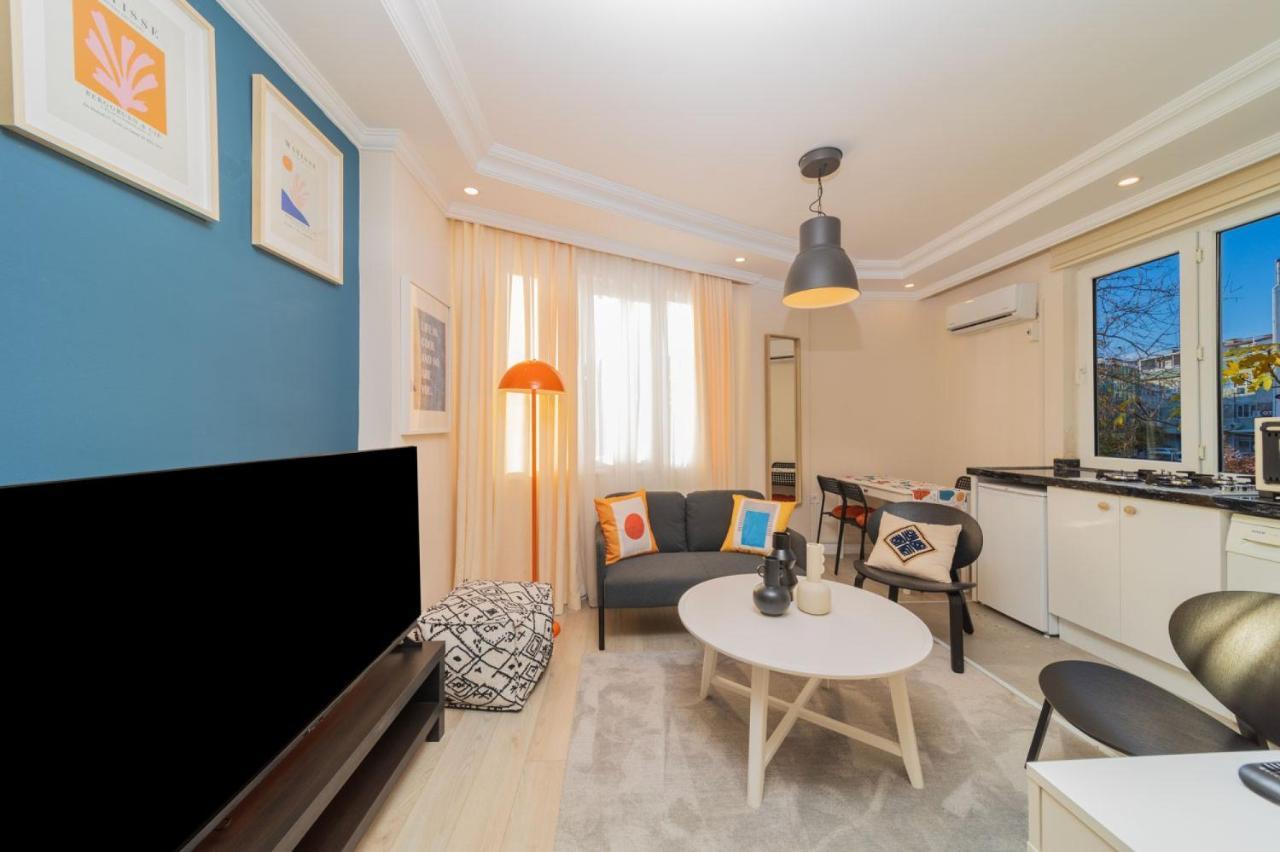 Apartment Vibrant And Central In Muratpasa
