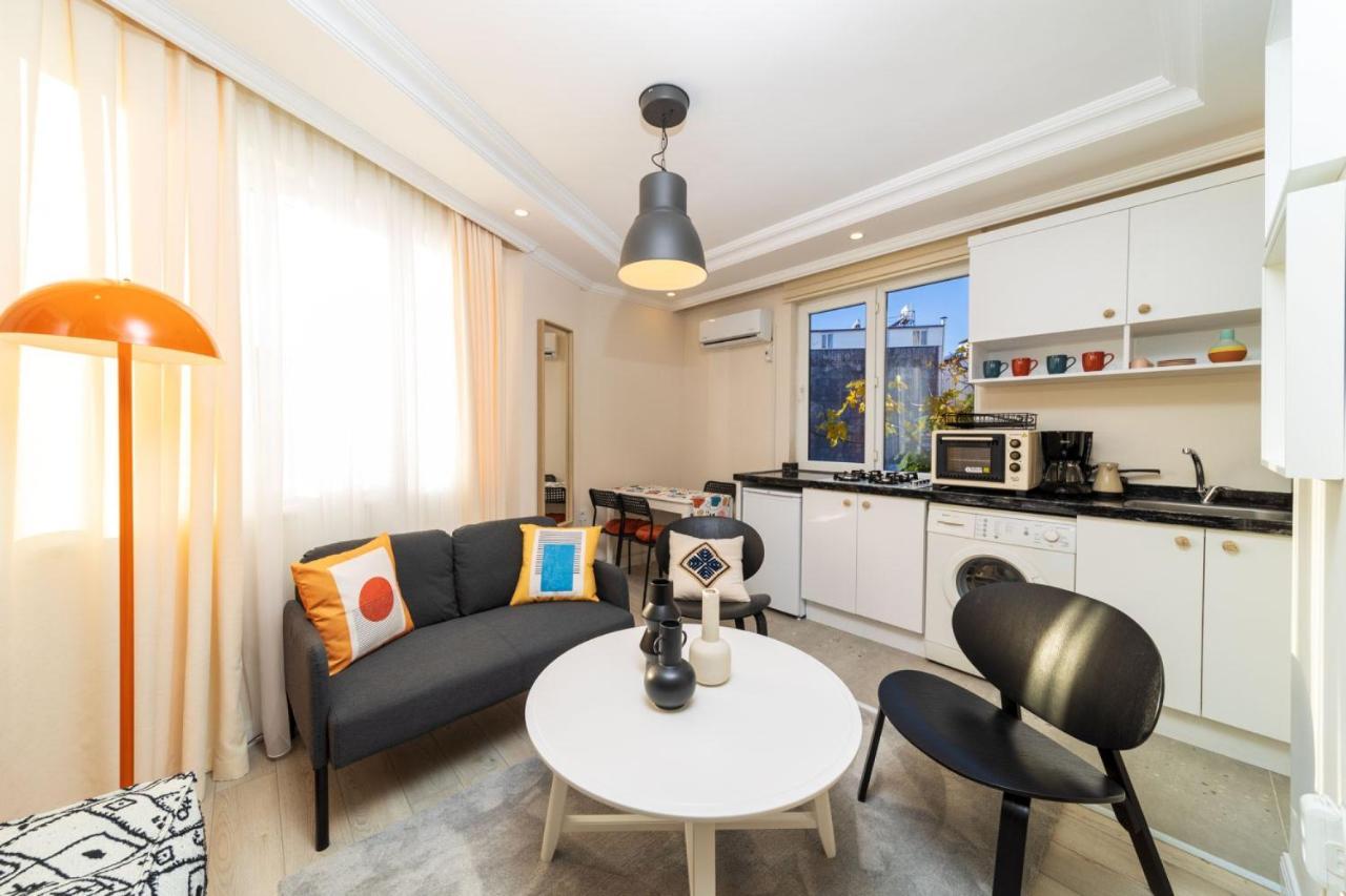 Apartment Vibrant And Central In Muratpasa