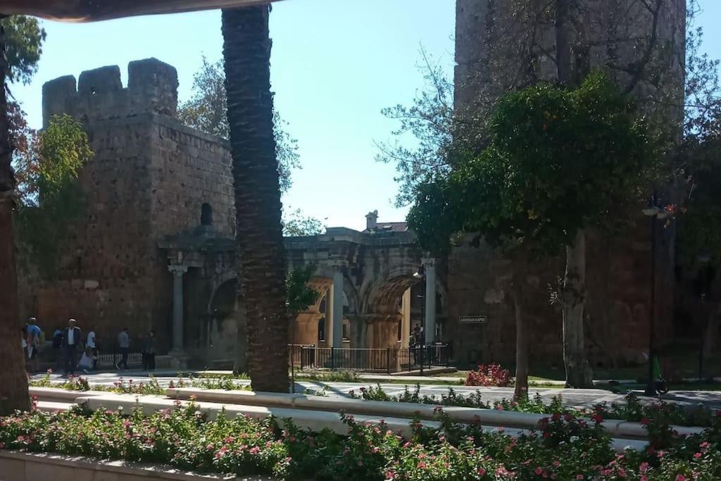 В Самом Сердце Анталии Apartment Antalya