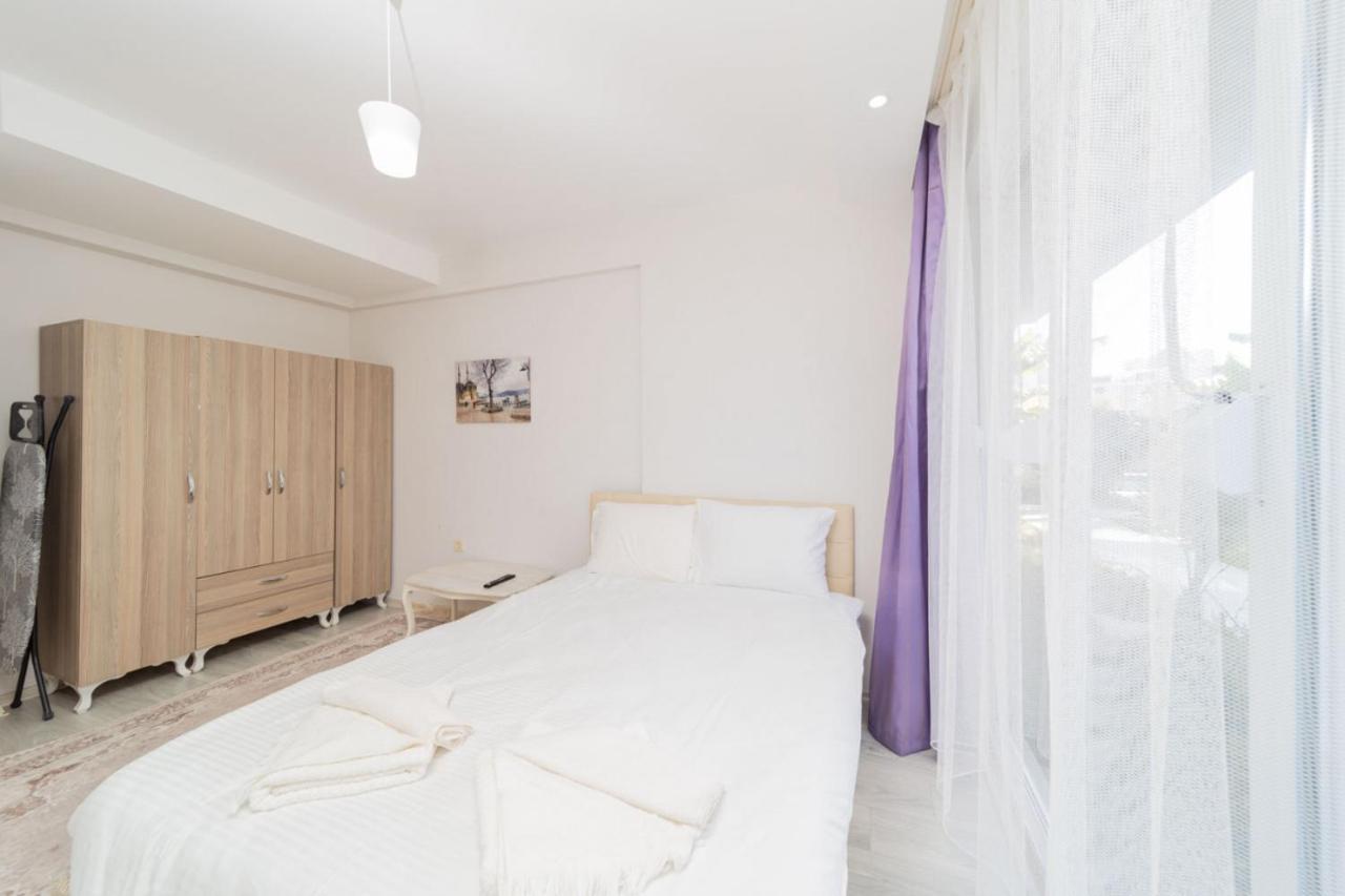 Pleasant Flat With Balcony In Konyaalti Apartment Antalya