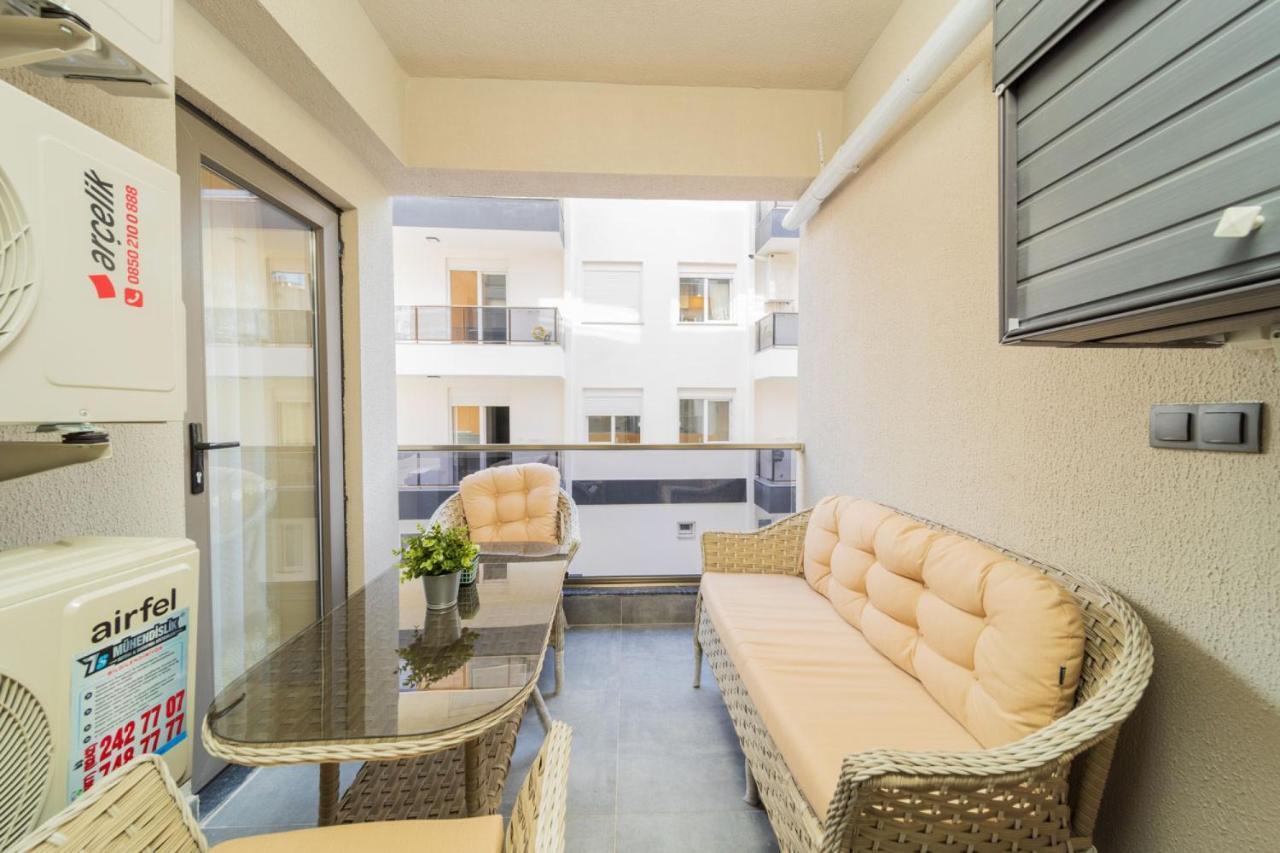 Apartment Comfy Flat With Balcony Close To Konyaalti Beach