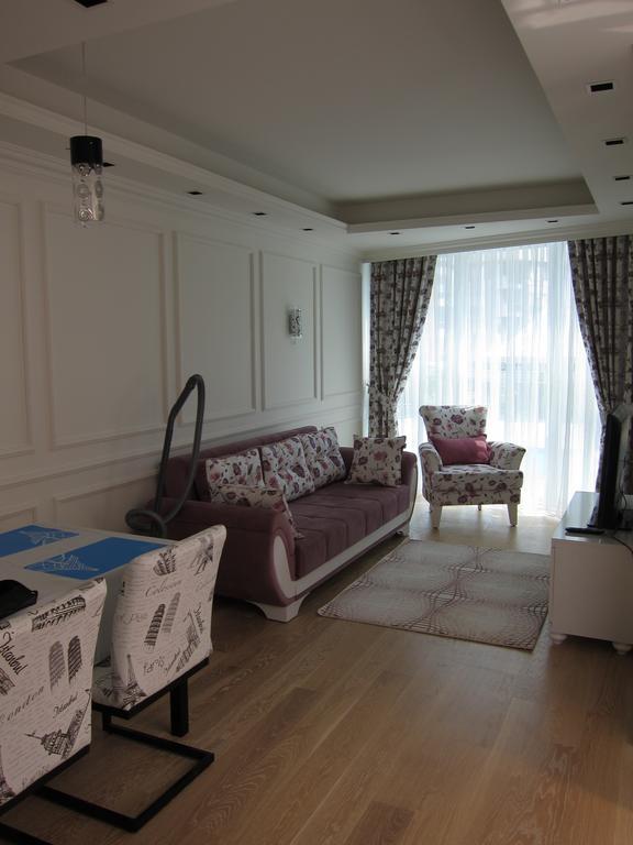 Onkel Residences
