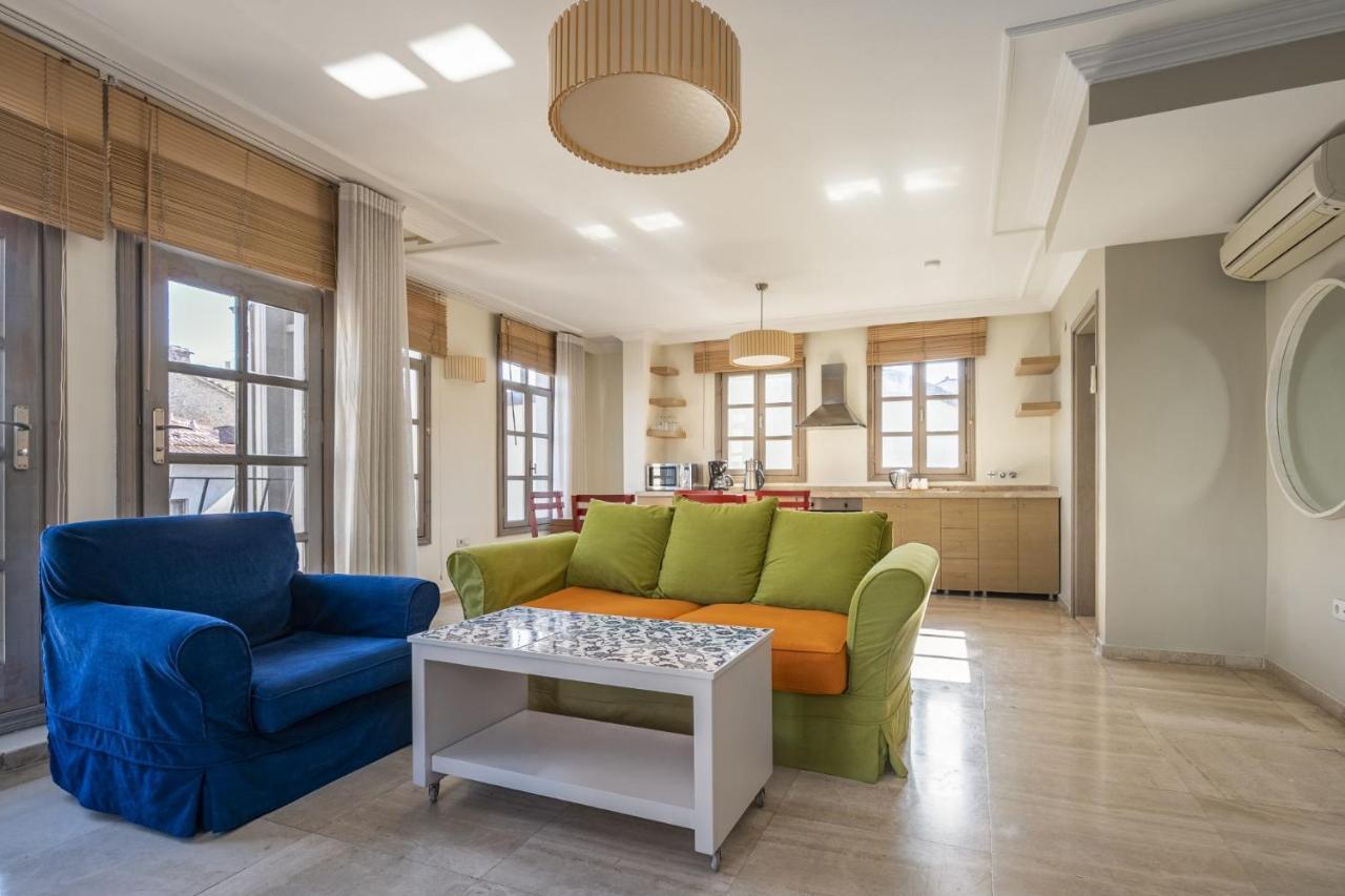 Glamorous Flat With Jacuzzi Near Hadrians Gate Holiday home *