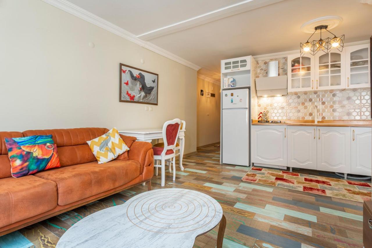 Jazzy Spectacular Homes 100 Mb Wi-fi Apartment *
