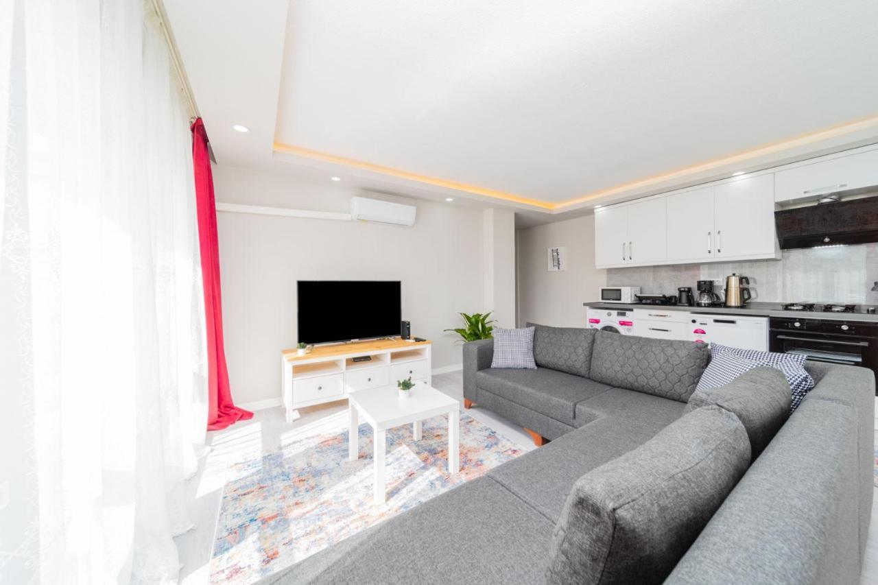 Apartment Modern And Fully Furnished Flat In Antalya