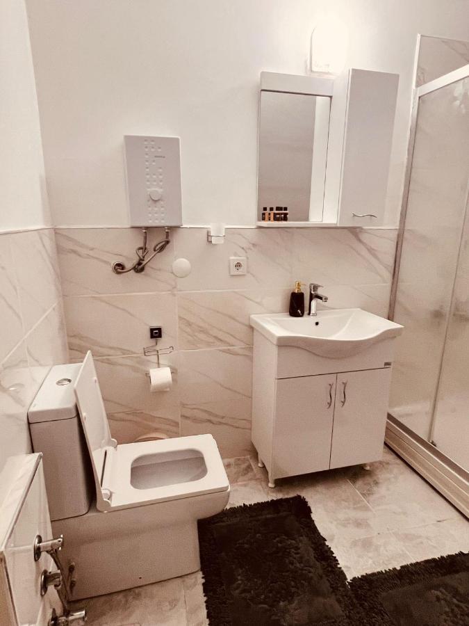 Alper Bey Homes Apartment