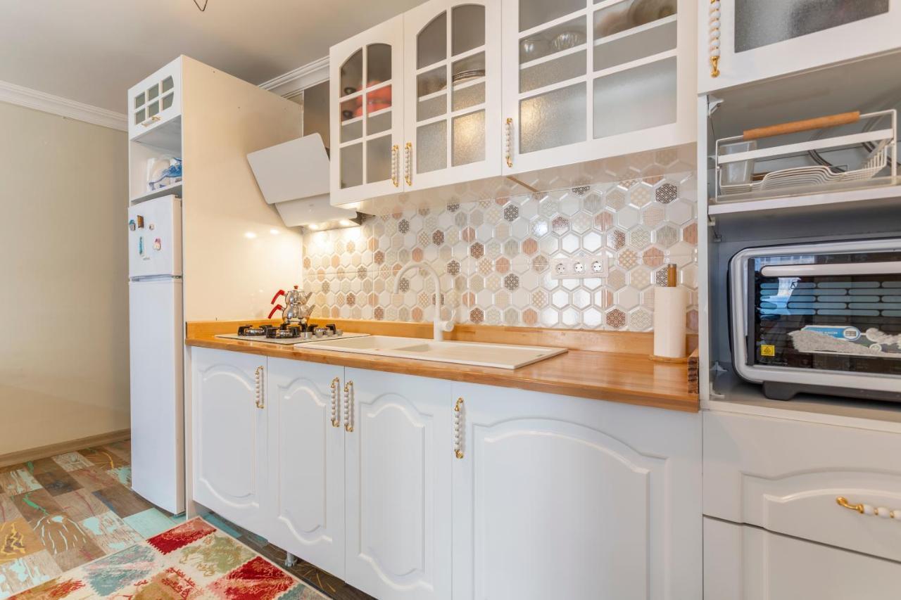 Jazzy Spectacular Homes 100 Mb Wi-fi Apartment
