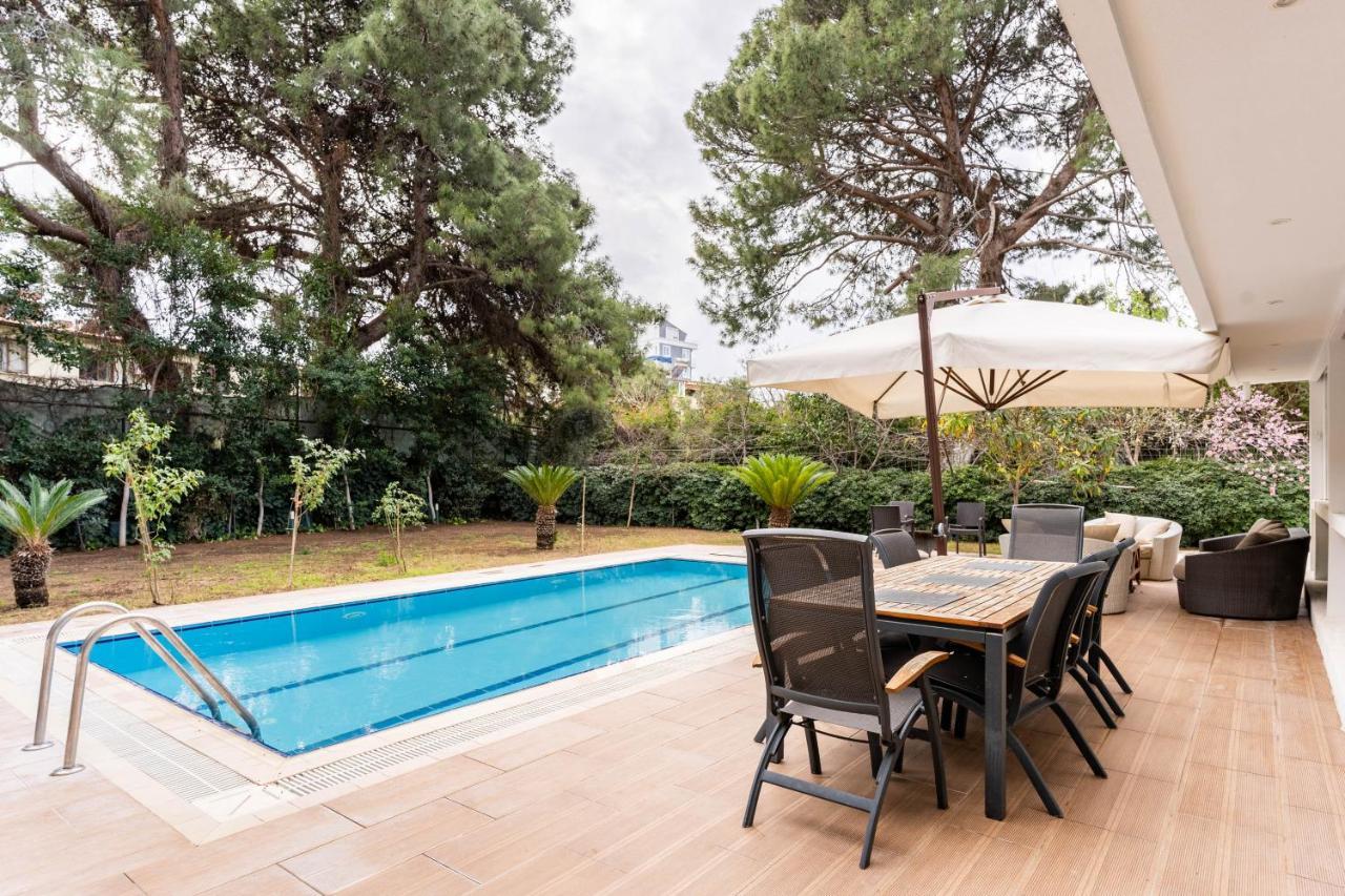 Very Special 6 Bdr Great For Family Reunions