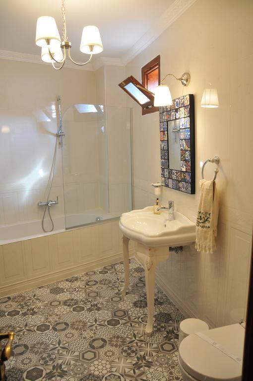 Candle Suites Hotel