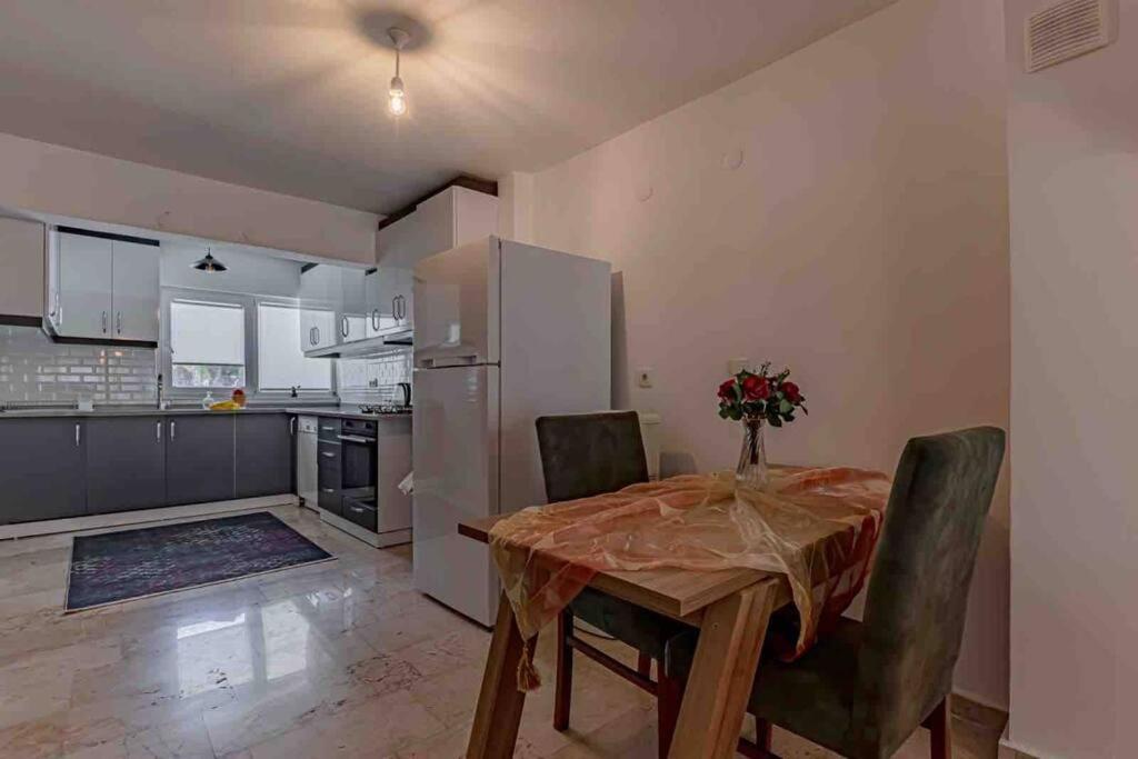 Guenes Villa Antalya