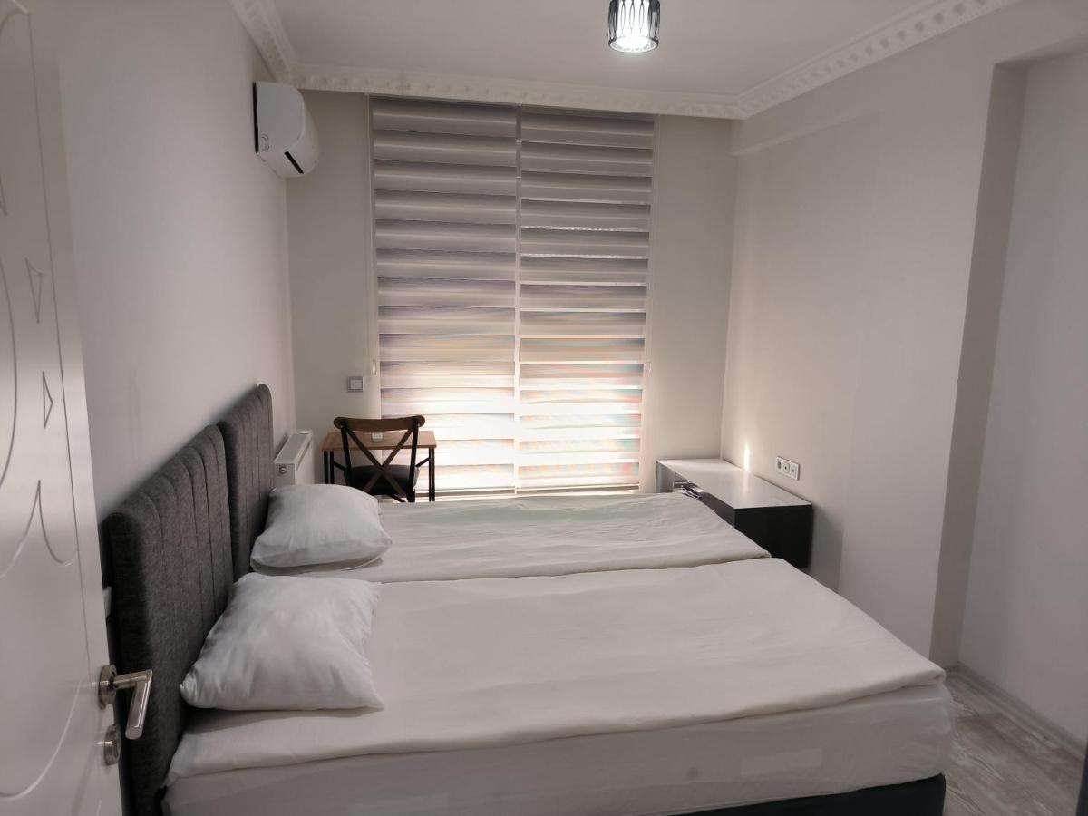 Sky & Aparthotel *