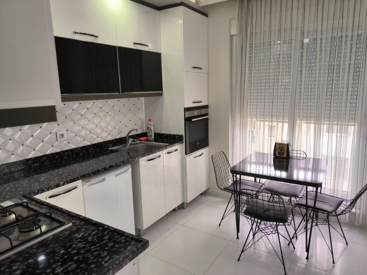 Aparthotel Sky & Antalya