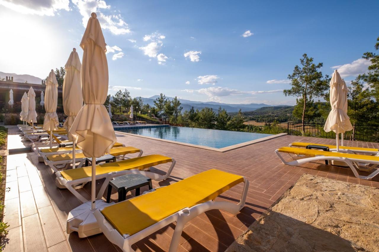 Maison Hill Otel *