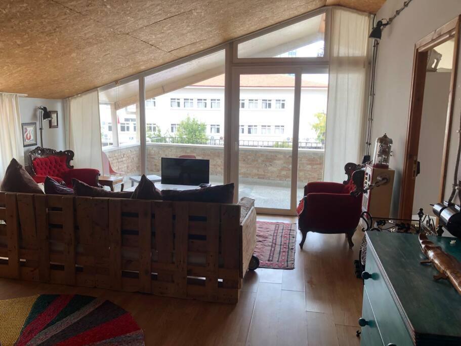 Tarihi Kaleici Muhtesem Dizayn Huzurlu Keyifli Teras Keyifli Oezel Ev Homestay Antalya