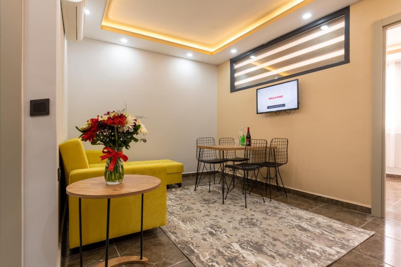 Sweet Deluxe Apartment