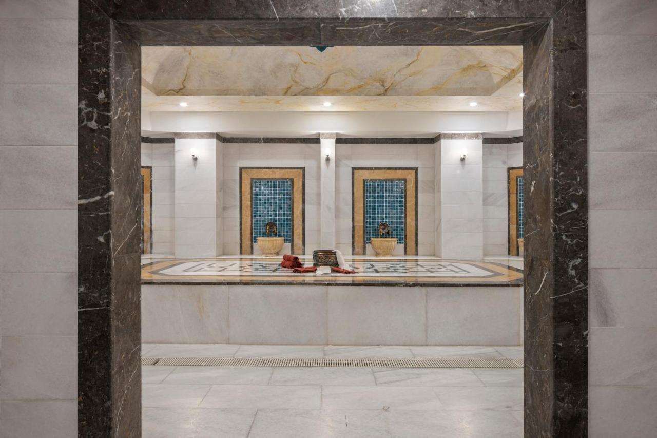 Ramada By Wyndham Lara Hotel 5*