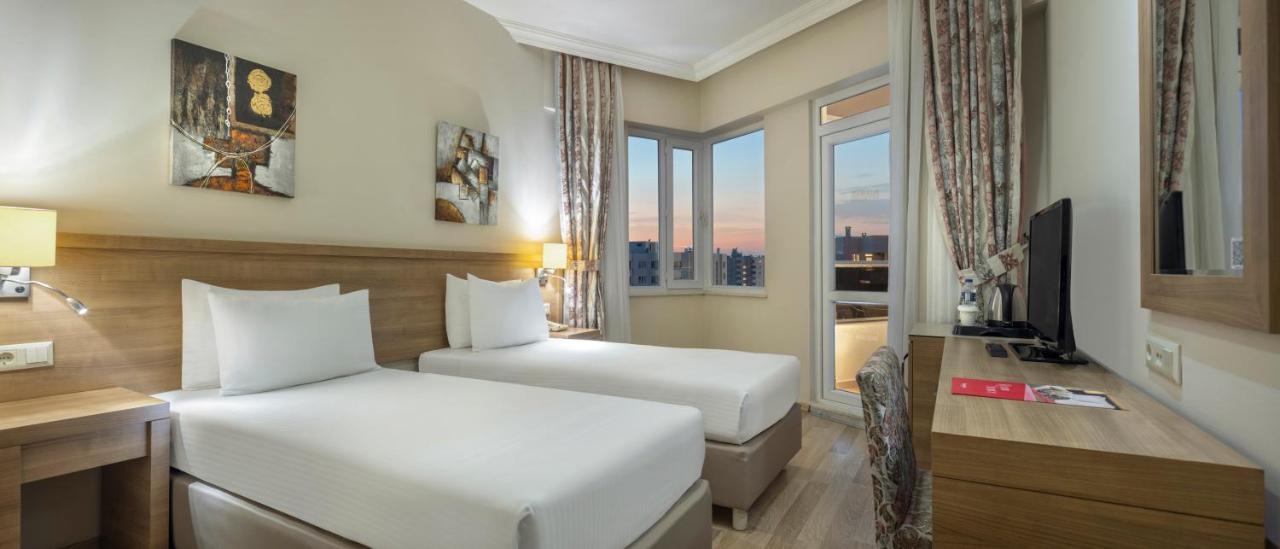Ramada By Wyndham Lara Hotel 5*