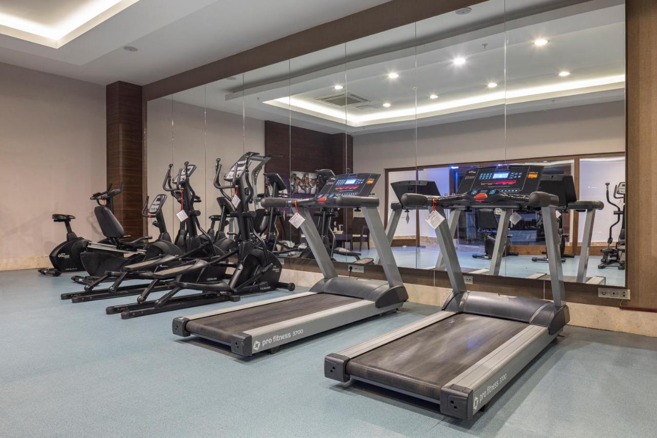 Hotel Ramada By Wyndham Lara Antalya