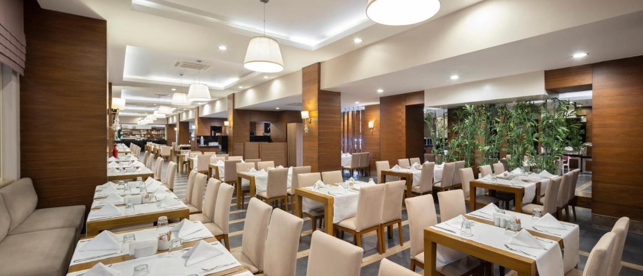 Ramada By Wyndham Lara 5* Antalya