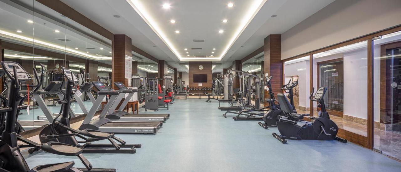 Ramada By Wyndham Lara Hotel Antalya