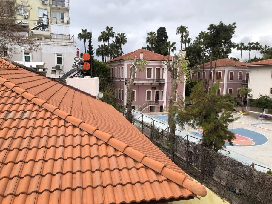 Homestay Tarihi Kaleici Muhtesem Dizayn Huzurlu Keyifli Teras Keyifli Oezel Ev Antalya