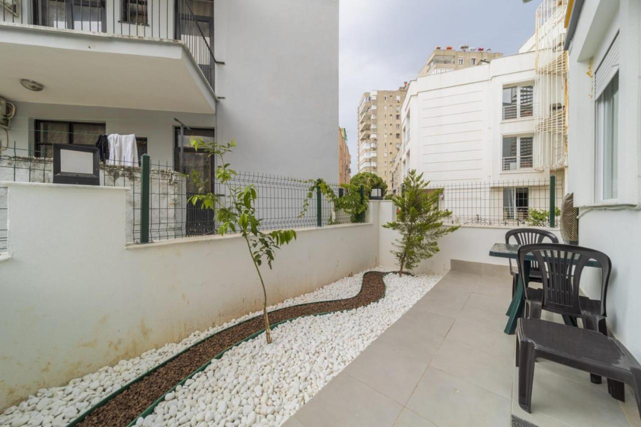 Charming And Central Flat Near Beach In Muratpasa Daire