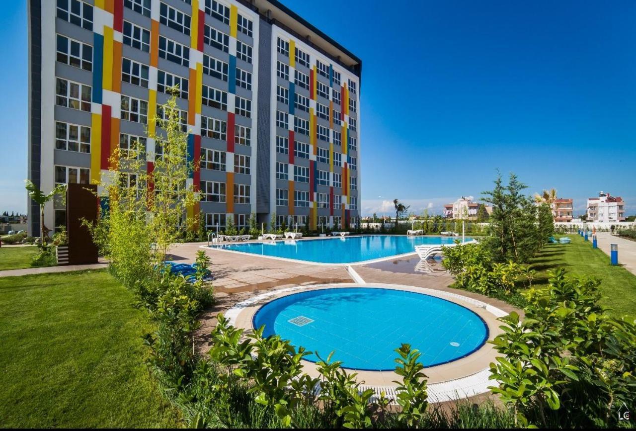 Legoland Complex Pool, Security Apartment *