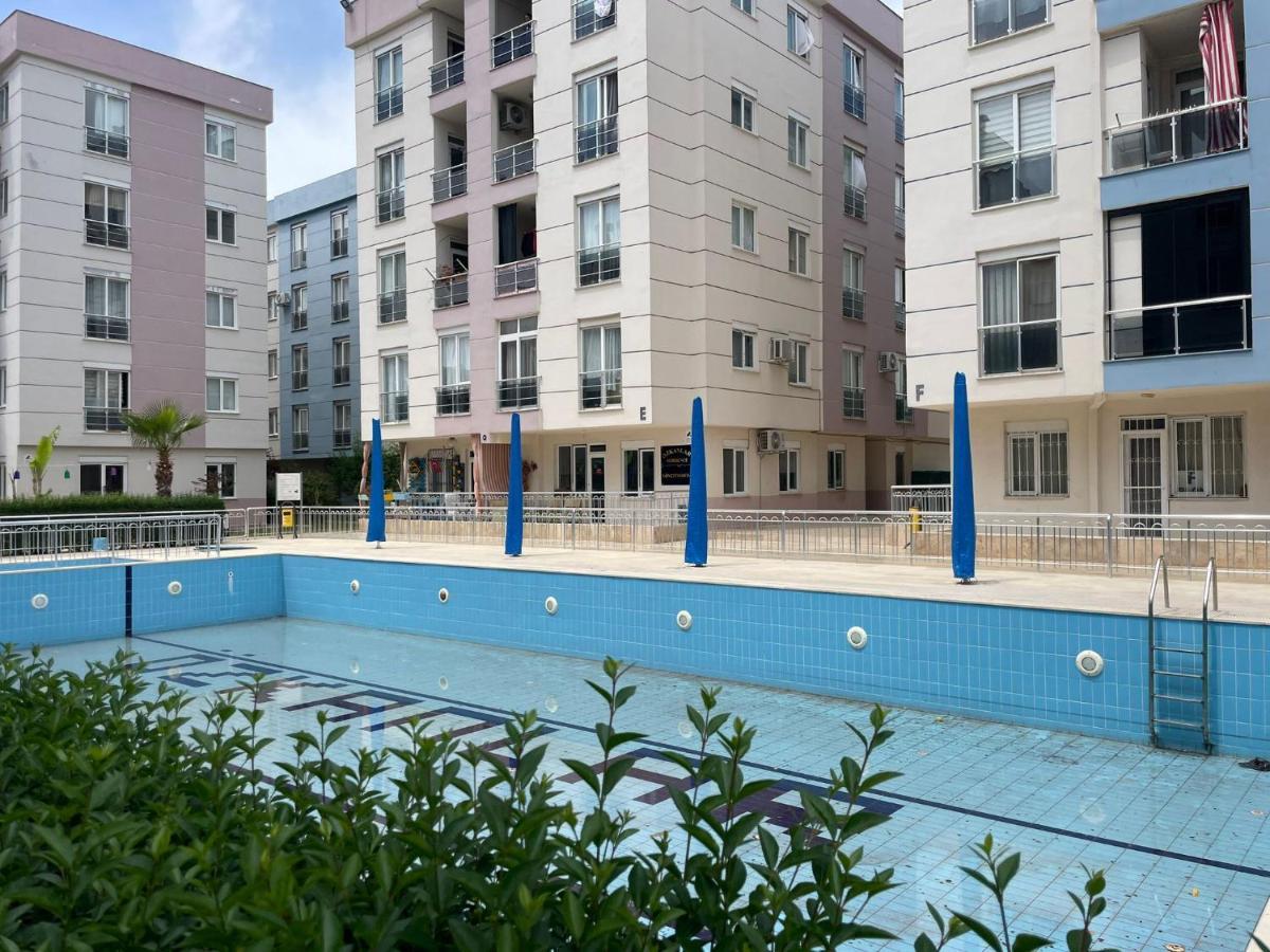 Ozkanlar Sitesi I Havuzlu Guvenlikli Site Merkezi Konum