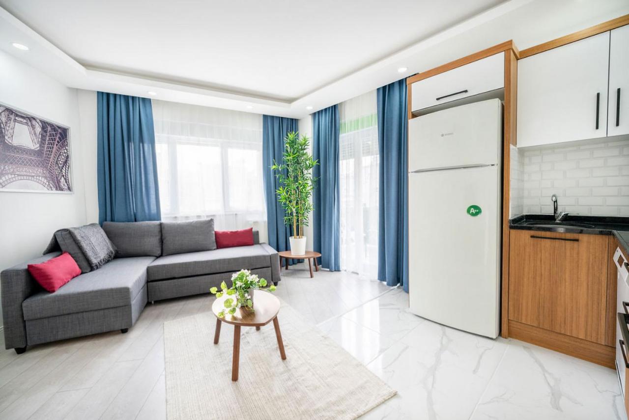 Modern Flat Near Beach In Muratpasa *
