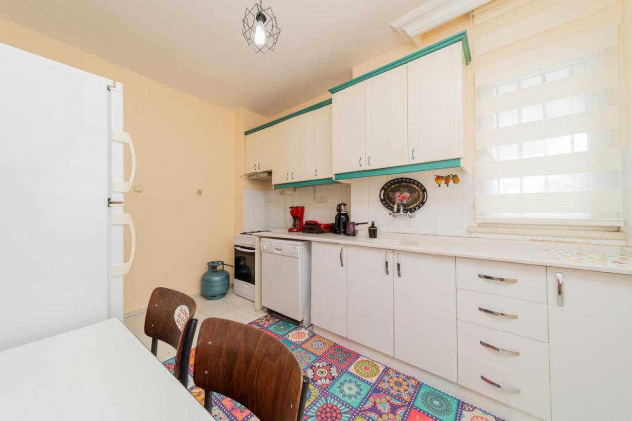 Cozy Flat With Balcony 5 Min To Konyaalti Apartment