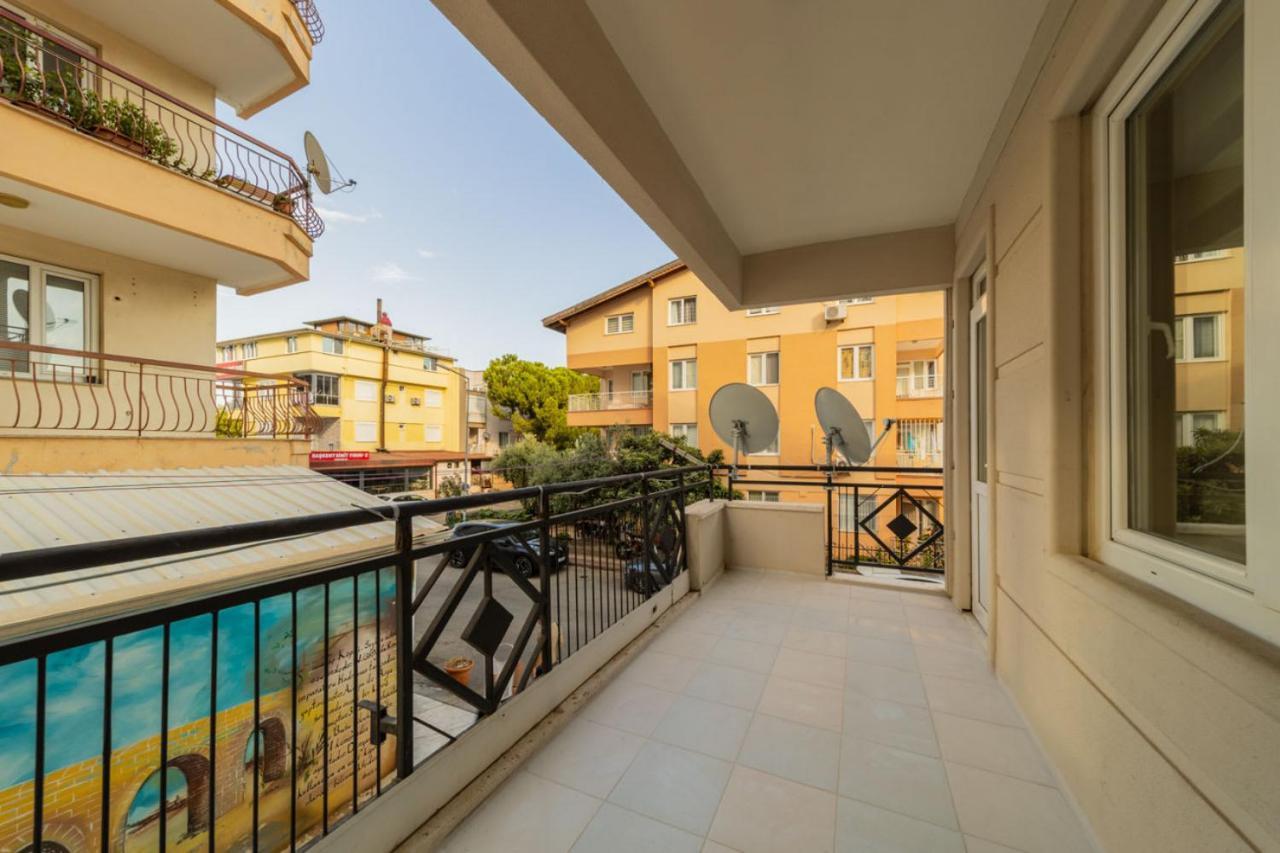 Cozy Flat With Balcony 5 Min To Konyaalti Apartment *