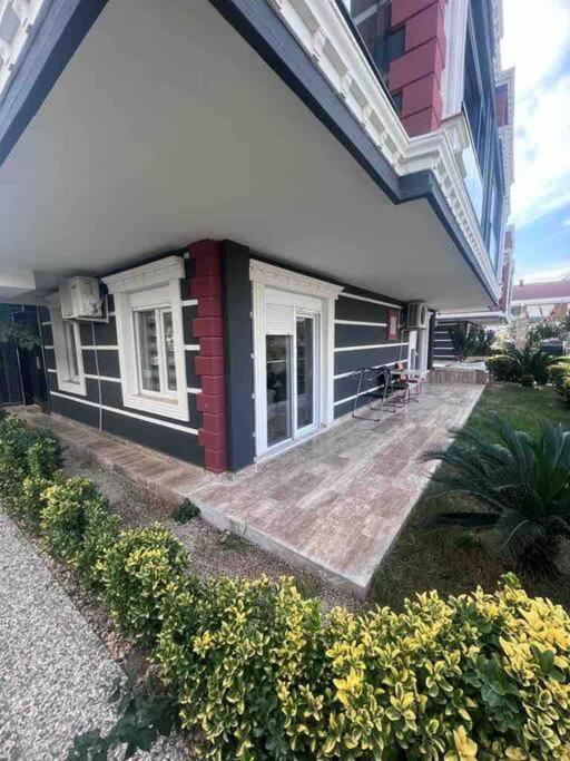 Avullar Palace Mit Pool In Apartment